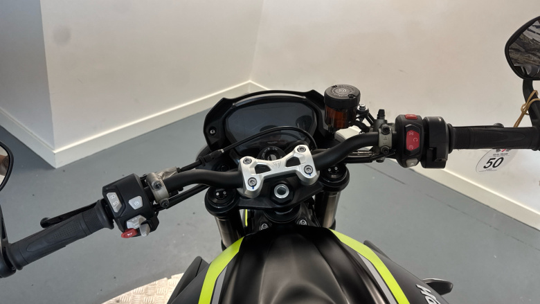 Triumph Street Triple RS (19MY)